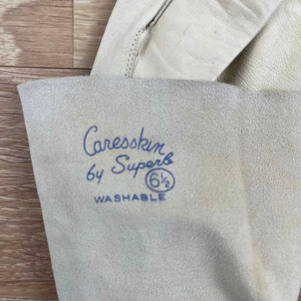 Vintage Caresskin by Superb Cream Leather Opera Length Gloves Size‎ 6.5 Washable
